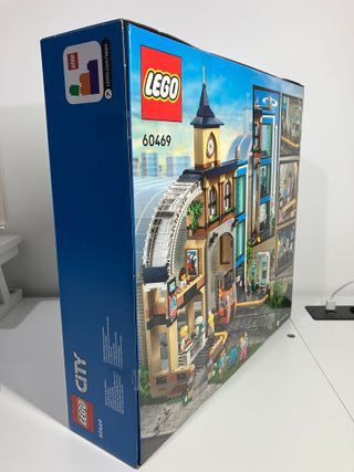 LEGO City 60469 Stazione Ferroviaria Centrale