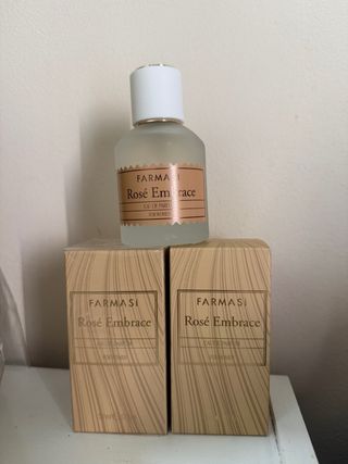 Farmasi Rosé Embrace Eau de Parfum para Mujer