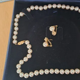 Conjunto Majorica perlas y pendientes