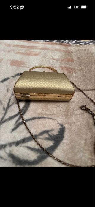 Bolso de fiesta dorado