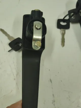 Juego Manecillas Puerta MB 100 con Llaves