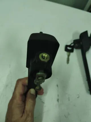 Juego Manecillas Puerta MB 100 con Llaves