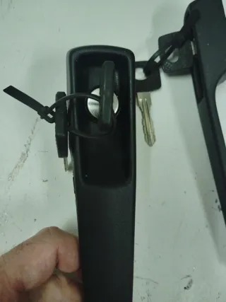 Juego Manecillas Puerta MB 100 con Llaves