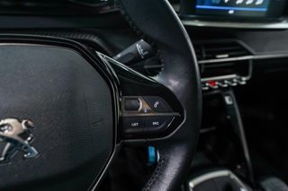 Peugeot 2008 2022 ACTIVE 1.5 HDI 110 CV 51000 KMS