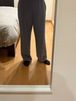 Pantalón ancho Uniqlo azul claro tipo chandal