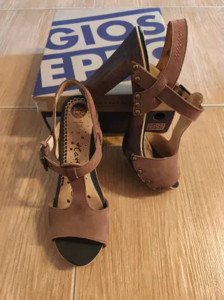 Sandalias Gioseppo Mujer Marrones de Piel.