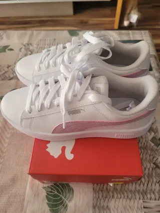 Zapatillas Puma Blancas y Rosas Talla 39