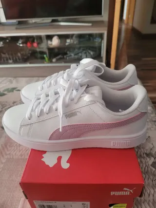 Zapatillas Puma Blancas y Rosas Talla 39