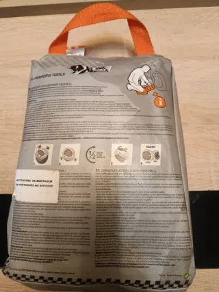 Cadenas de nieve de tela sin usar