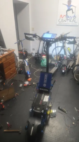 Monopattino Elettrico 40000W 84V 120Ah