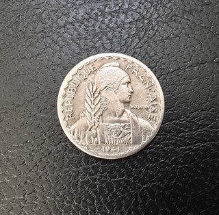Moneda 10 centesimi Indochina Francese 1941