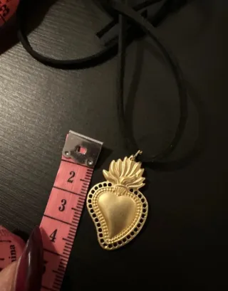 Collana choker cuore sacro dorato