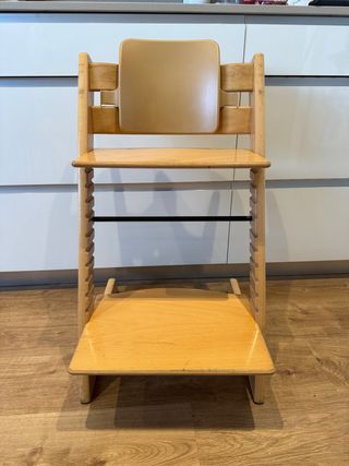 Trona Stokke madera
