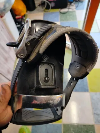 Fijaciones Snowboard Gnu