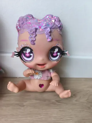 Muñeca Cry Babies con Pelo Rosa