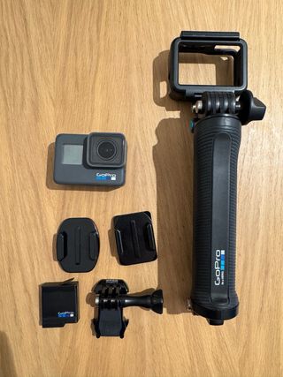 GoPro Hero 6 Black + accesorios