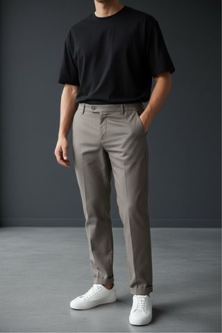 Pantaloni chino beige