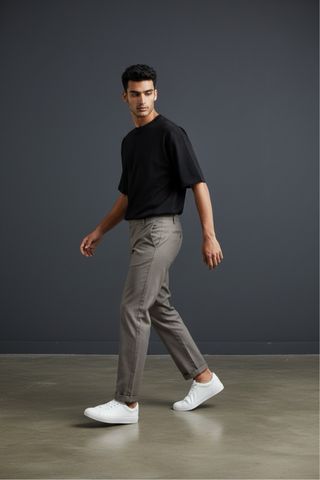 Pantaloni chino beige