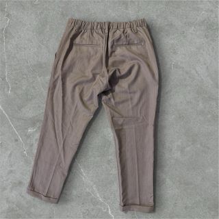 Pantaloni chino beige