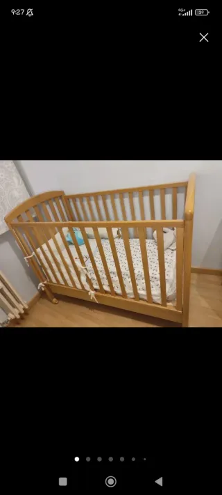 Cuna de madera para bebé + cambiador/bañera/cómoda