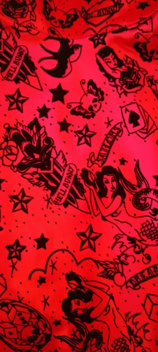 Vestido vintage retro rojo y negro Hell Bunny