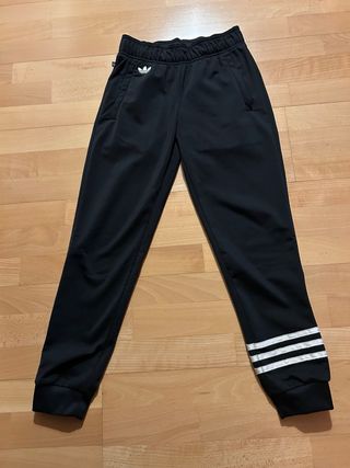 Pantalón chándal Adidas 11/12 años