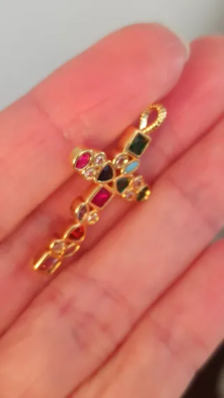 Colgante Cruz Acero Dorado Piedras Semipreciosas