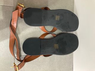 Sandalias romanas Parfois marrón doradas T39