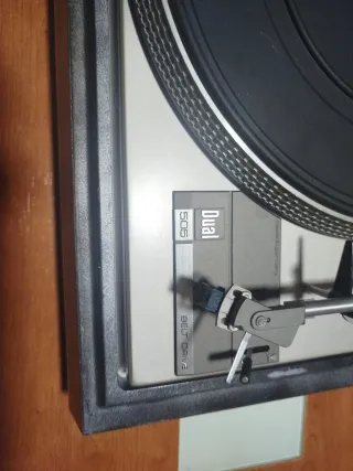 Tocadiscos Dual 505