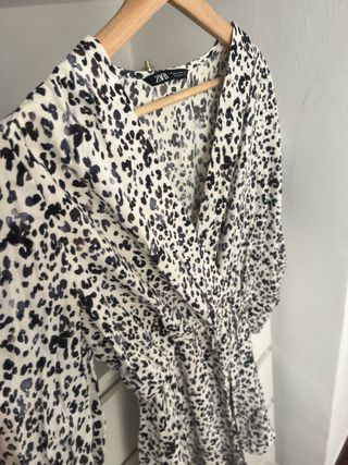 Vestido corto Zara estampado