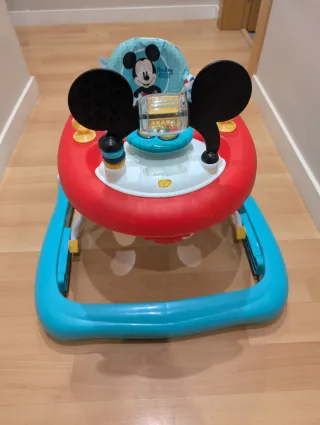 Correpasillos Mickey Mouse