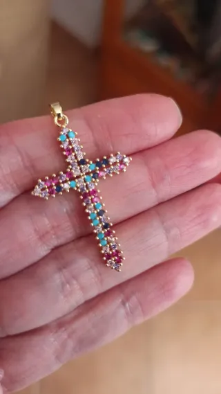 Colgante Cruz Acero con Piedras Semipreciosas