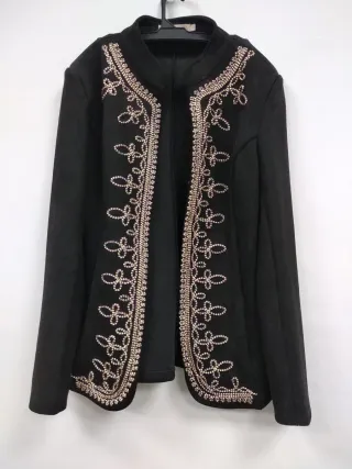 Chaqueta americana bordada