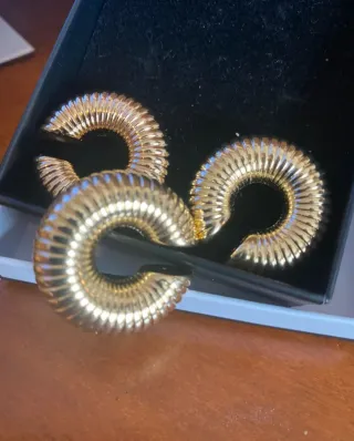 Orecchini ear cuff finto buco dorati