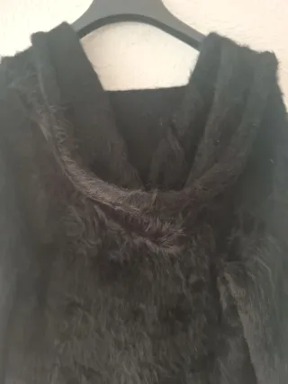 Elegante abrigo imitación piel visón