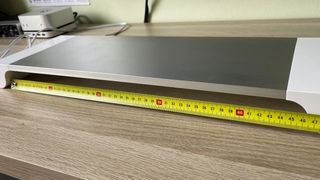 Soporte Monitor con Puertos USB