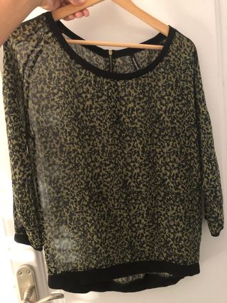 Camiseta Stradivarius
