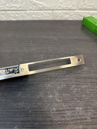 Abrepuertas eléctrico Amig