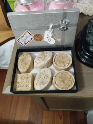 Jabón artesanal aceite oliva y caraquito morado