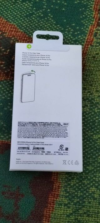 Custodia originale iPhone 14 Pro con MagSafe