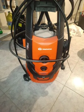 hidro limpiadora presión con jabón nieva