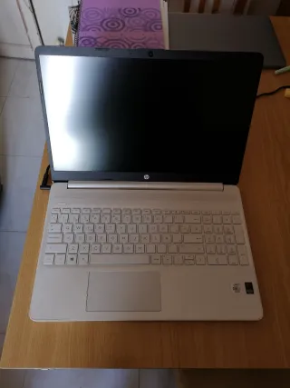 HP 15s-fq1082ns