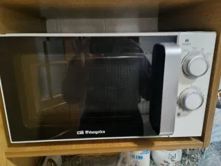 Microondas Orbegozo Blanco