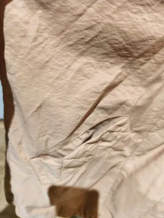 Chaqueta mujer beige con capucha