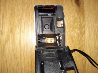 Cámara Nikon EF400SV 28mm