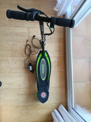 Patinete Eléctrico Razor Power Core E90 Niño