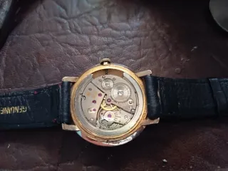 Reloj Cauny Dorado . Años 50-60