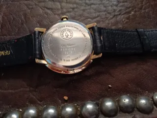 Reloj Cauny Dorado . Años 50-60