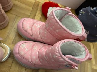 Lote Zapatos y Botas Niña Talla 30-32