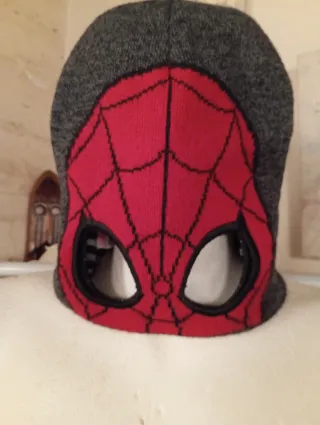 Cappellino Spiderman 6-8 anni